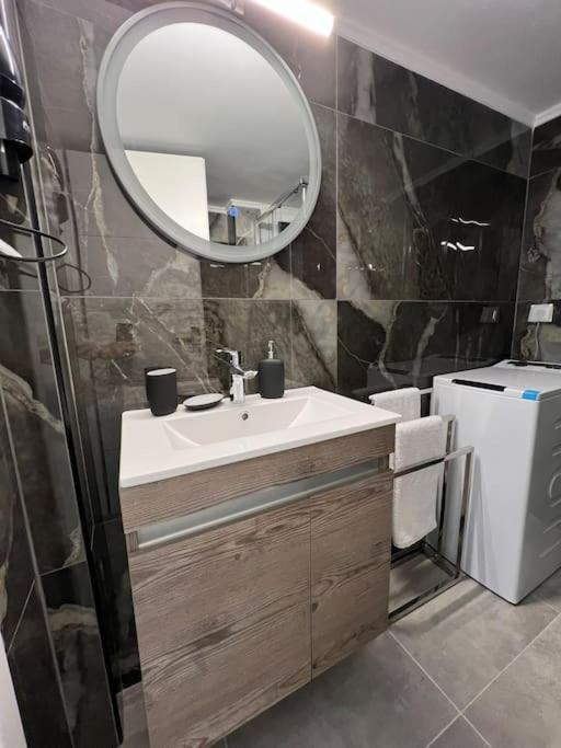 Luxury Apartment Near Acropolis Atena Exterior foto